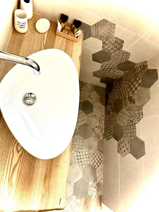Karasole Hotel Сан Теодоро Екстериор снимка